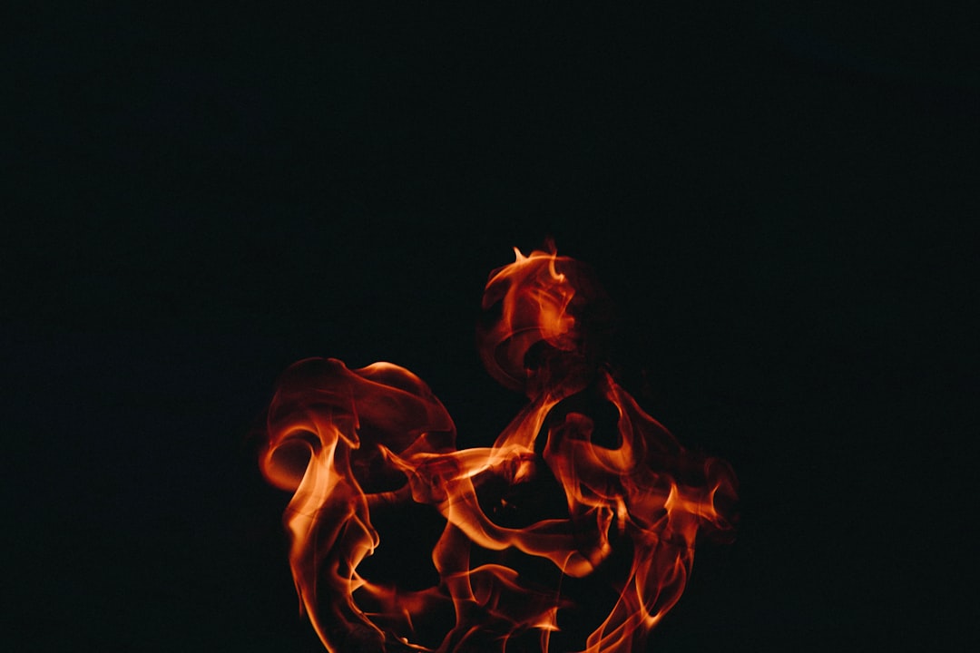 Photo Throne, Fire